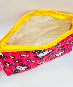 Weactive Inc Hello Kitty Japan Pop Pouch