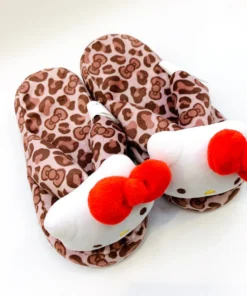SANRIO INC Hello Kitty Leopard Kid Slippers